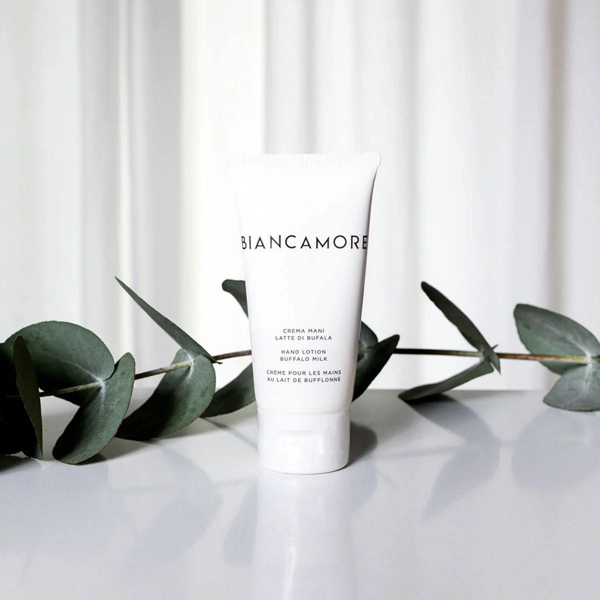 BIANCAMORE Crema mani al latte di bufala
